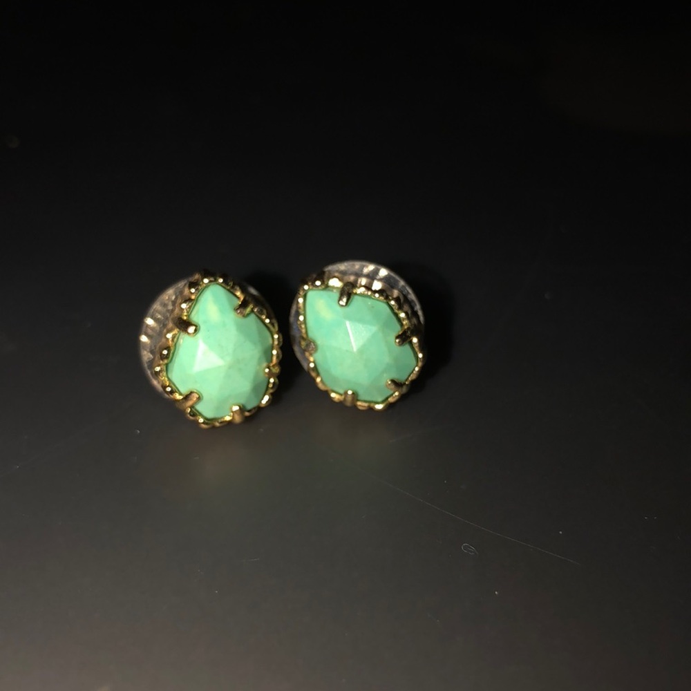 Kendra Scott stud earrings